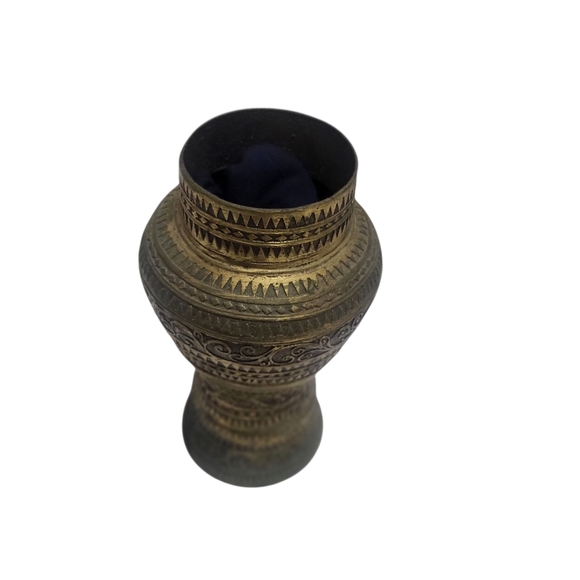 Ornate Brass Vase – Intricate Geometric & Floral Engraving - Picture 5 of 7